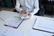 Етказиб берувчингиз 6 фоизлик ҚҚСга ўтди, унинг ҳисобварақ-фактуралари эса қизил рангда: харидор нима қилиши керак